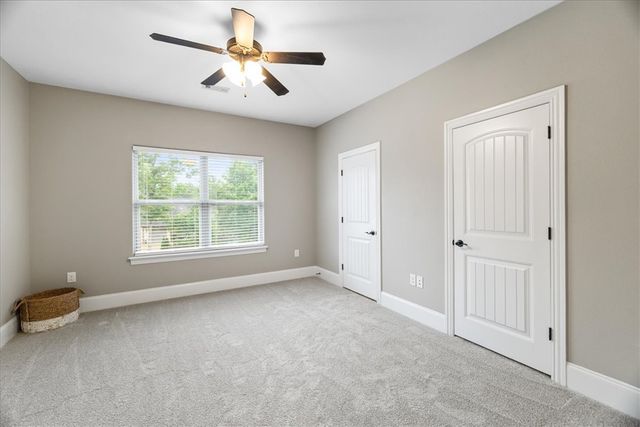 1479 Le Chesnay Drive, Centerton, AR 72719