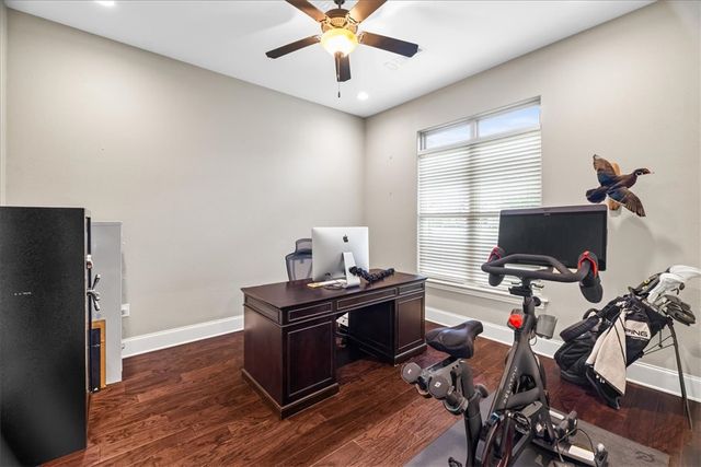 1479 Le Chesnay Drive, Centerton, AR 72719
