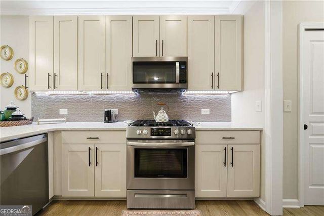 215 Misty View Drive, Canton, GA 30114