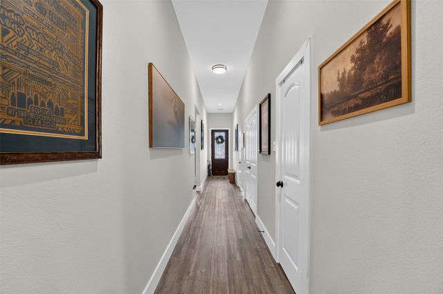 4211 S Denley Drive, Dallas, TX 75216