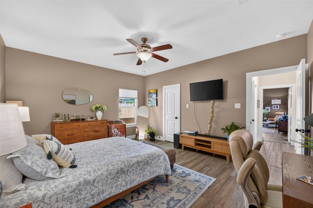4211 S Denley Drive, Dallas, TX 75216