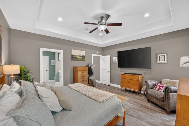 4211 S Denley Drive, Dallas, TX 75216