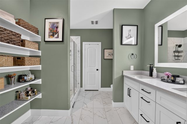 4211 S Denley Drive, Dallas, TX 75216