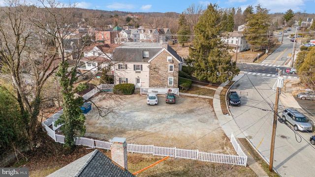 808 BETHLEHEM PIKE, Glenside, PA 19038