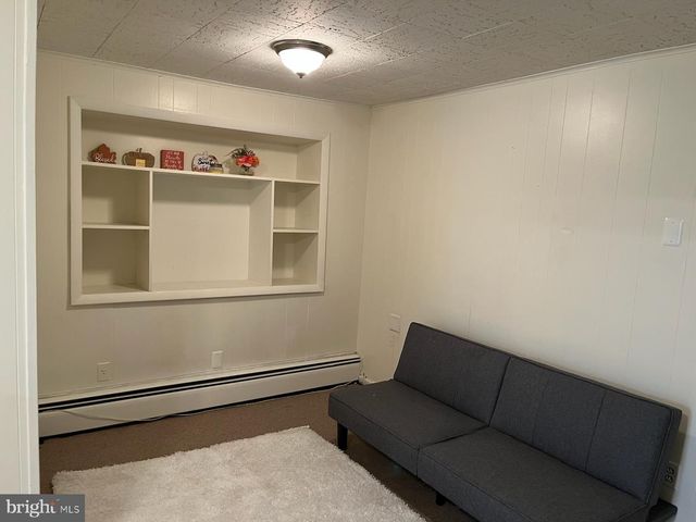 808 BETHLEHEM PIKE, Glenside, PA 19038