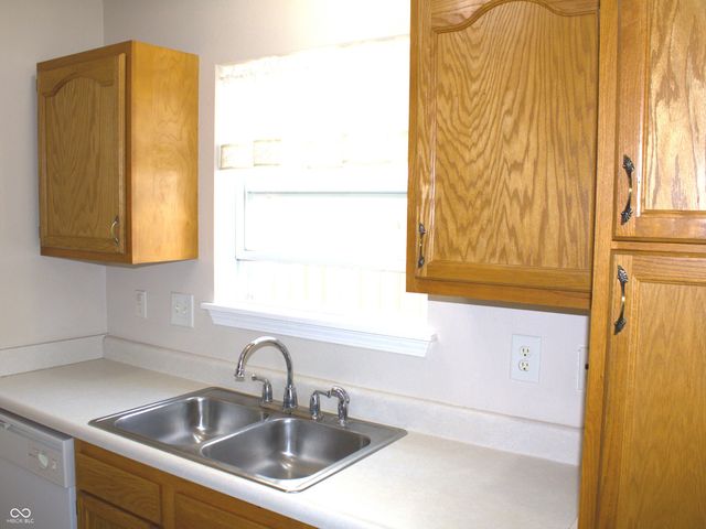 19167 Fox Chase Drive, Noblesville, IN 46062