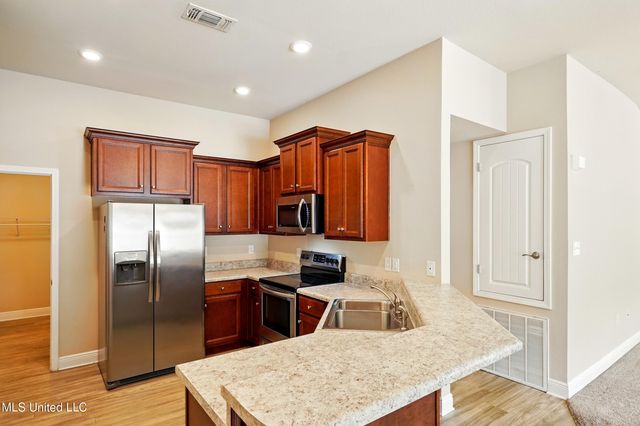 14540 Canal Loop, Gulfport, MS 39503