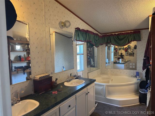 26275 E 16th Street, Catoosa, OK 74015