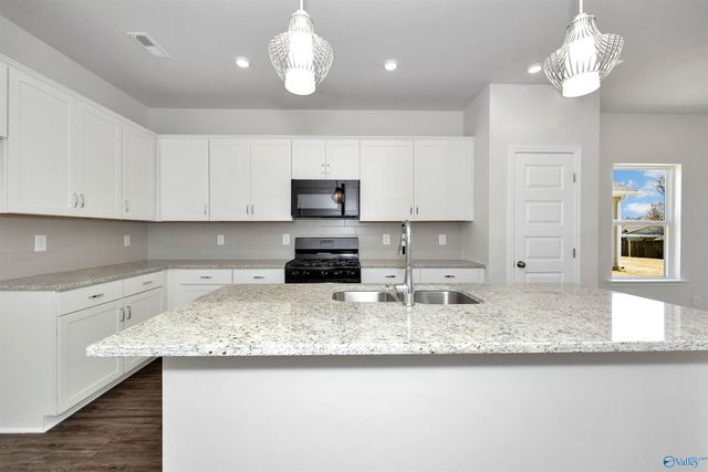 219 Roman Randall Road, New Market, AL 35761