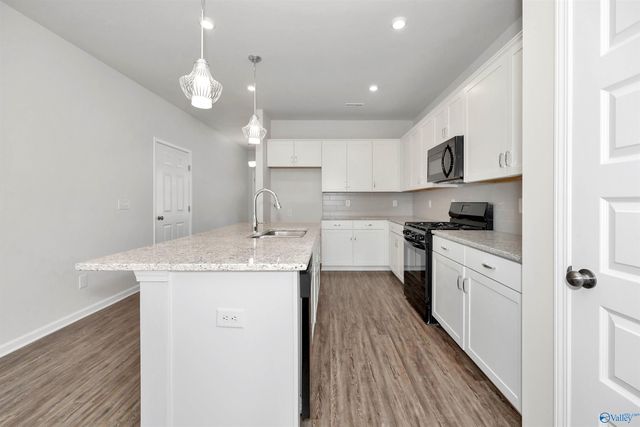 219 Roman Randall Road, New Market, AL 35761