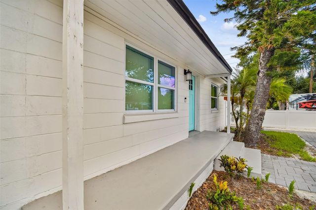 7508 N TAMPANIA AVENUE, Tampa, FL 33614