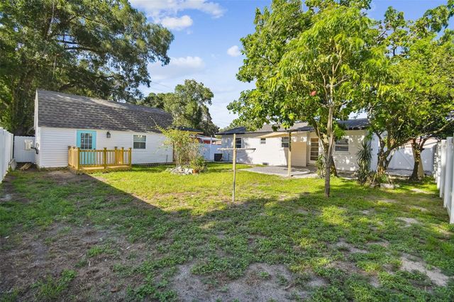 7508 N TAMPANIA AVENUE, Tampa, FL 33614
