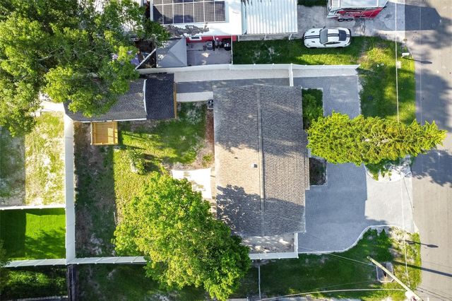 7508 N TAMPANIA AVENUE, Tampa, FL 33614