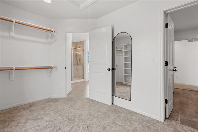 2301 S Eagle Court, Independence, MO 64057