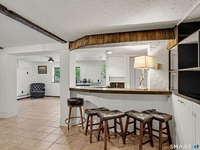 15 Flat Rock Drive, Ridgefield, CT 06877