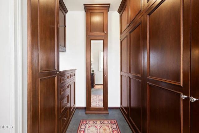 1290 Hillcrest Avenue, Pasadena, CA 91106