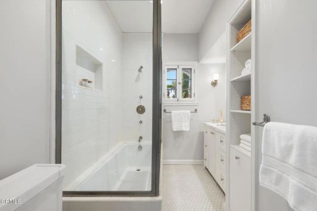 1290 Hillcrest Avenue, Pasadena, CA 91106