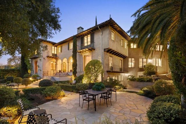 1290 Hillcrest Avenue, Pasadena, CA 91106