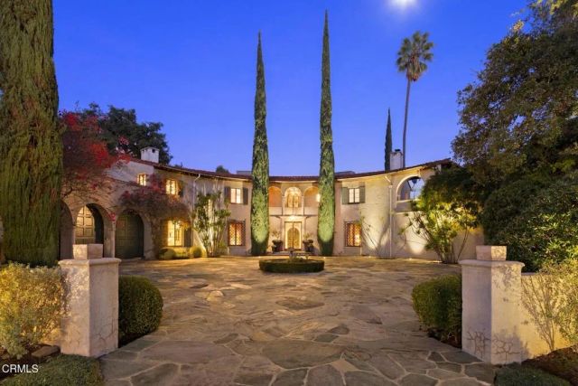 1290 Hillcrest Avenue, Pasadena, CA 91106