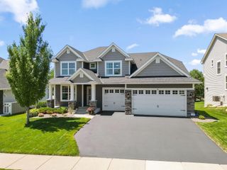 19335 Indora Trail, Lakeville, MN 55044