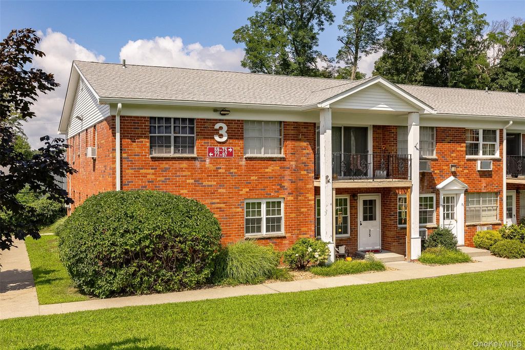 3 Colonial Road 97, Beacon, NY 12508 — exterior