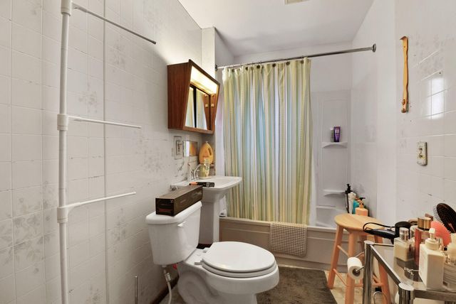 7731 New Jersey Avenue, Hammond, IN 46323