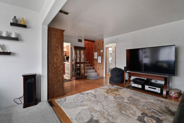 7731 New Jersey Avenue, Hammond, IN 46323