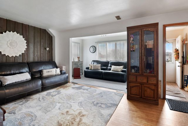 7731 New Jersey Avenue, Hammond, IN 46323