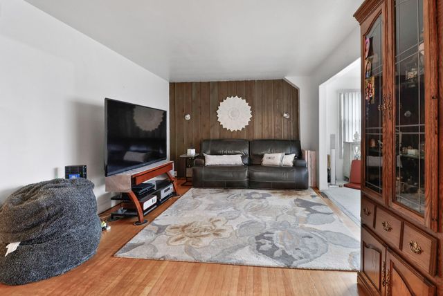 7731 New Jersey Avenue, Hammond, IN 46323