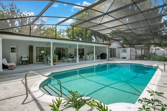 412 FOREST STREET, Windermere, FL 34786