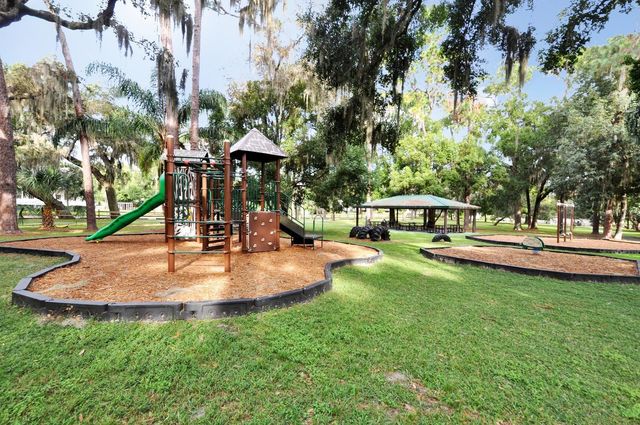 412 FOREST STREET, Windermere, FL 34786