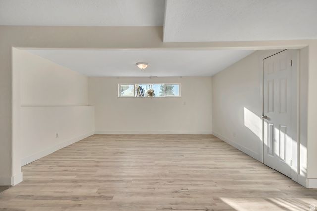 3814 W MANSFIELD CIR, West Jordan, UT 84084