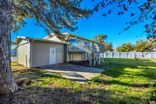 3814 W MANSFIELD CIR, West Jordan, UT 84084