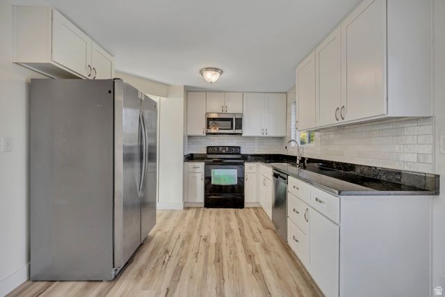 3814 W MANSFIELD CIR, West Jordan, UT 84084