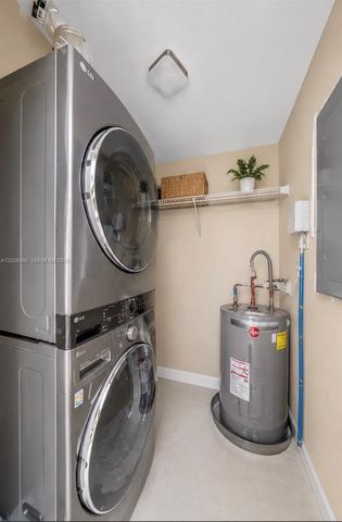 5835 SW 144th Cir Place, Miami, FL 33183