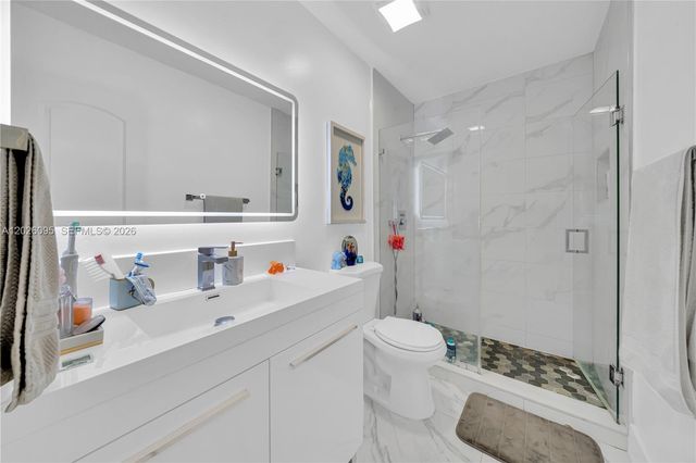 5835 SW 144th Cir Place, Miami, FL 33183