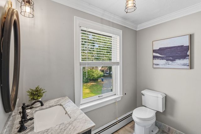 202 Baldwin St, Leicester, MA 01524