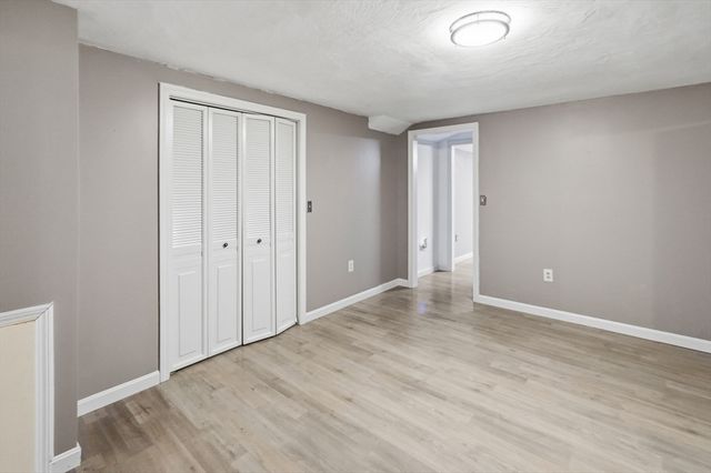 202 Baldwin St, Leicester, MA 01524