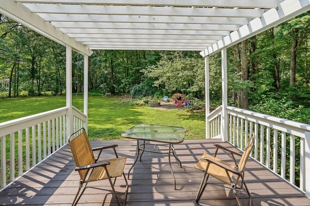 202 Baldwin St, Leicester, MA 01524