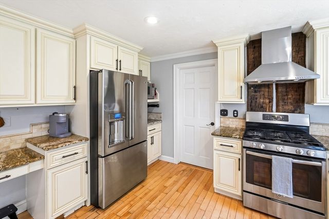 202 Baldwin St, Leicester, MA 01524