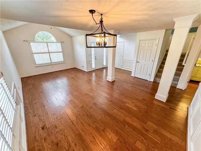 1344 Treewood Trail, Marietta, GA 30062