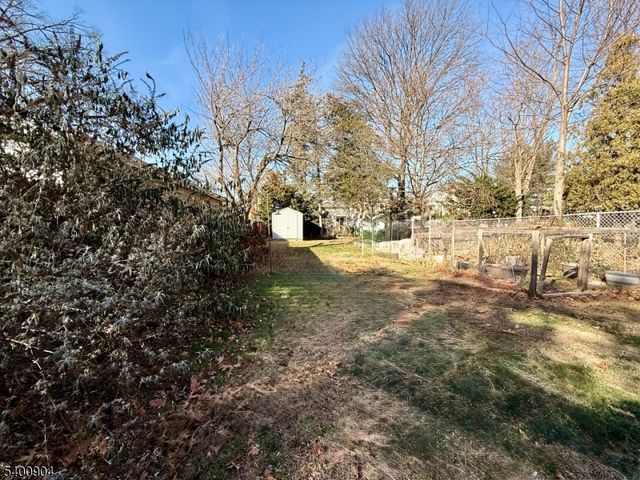 48 Broughton Ave 2, Bloomfield Twp., NJ 07003