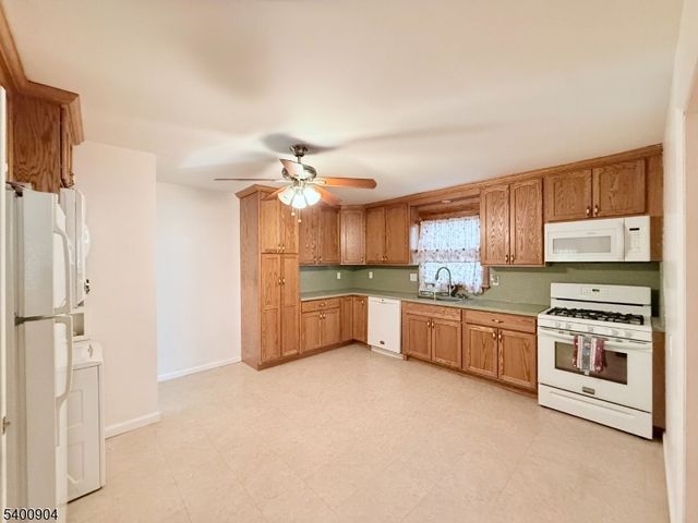 48 Broughton Ave 2, Bloomfield Twp., NJ 07003