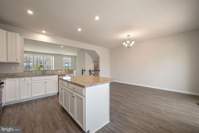 343 S PARKWAY DR, Middletown, DE 19709