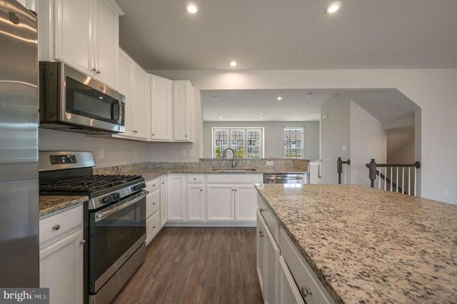 343 S PARKWAY DR, Middletown, DE 19709