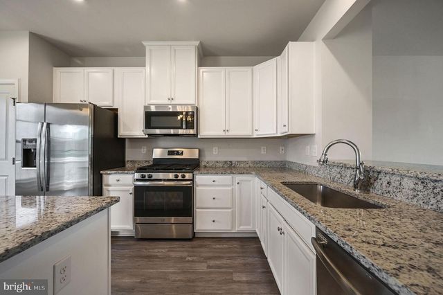 343 S PARKWAY DR, Middletown, DE 19709