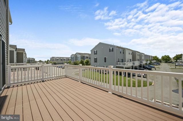 343 S PARKWAY DR, Middletown, DE 19709