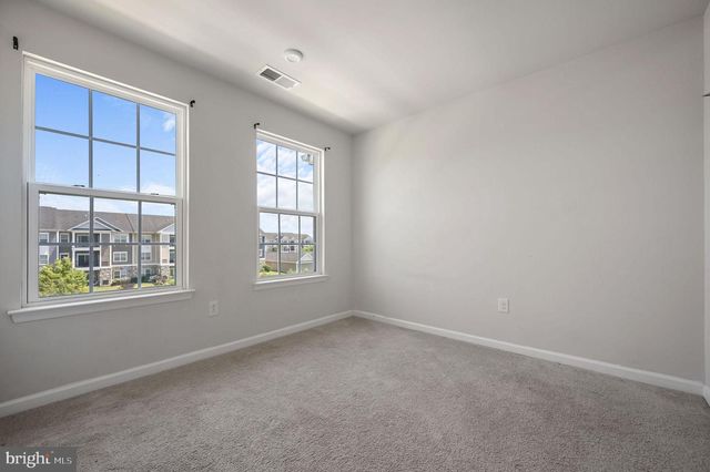 343 S PARKWAY DR, Middletown, DE 19709