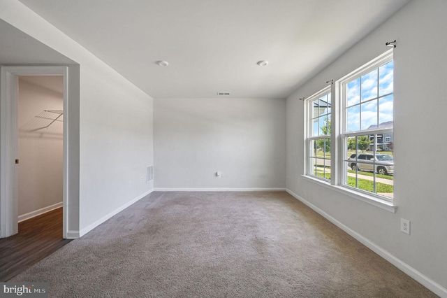 343 S PARKWAY DR, Middletown, DE 19709