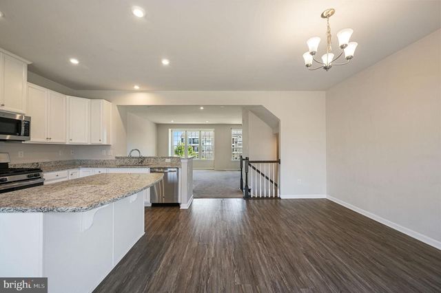 343 S PARKWAY DR, Middletown, DE 19709